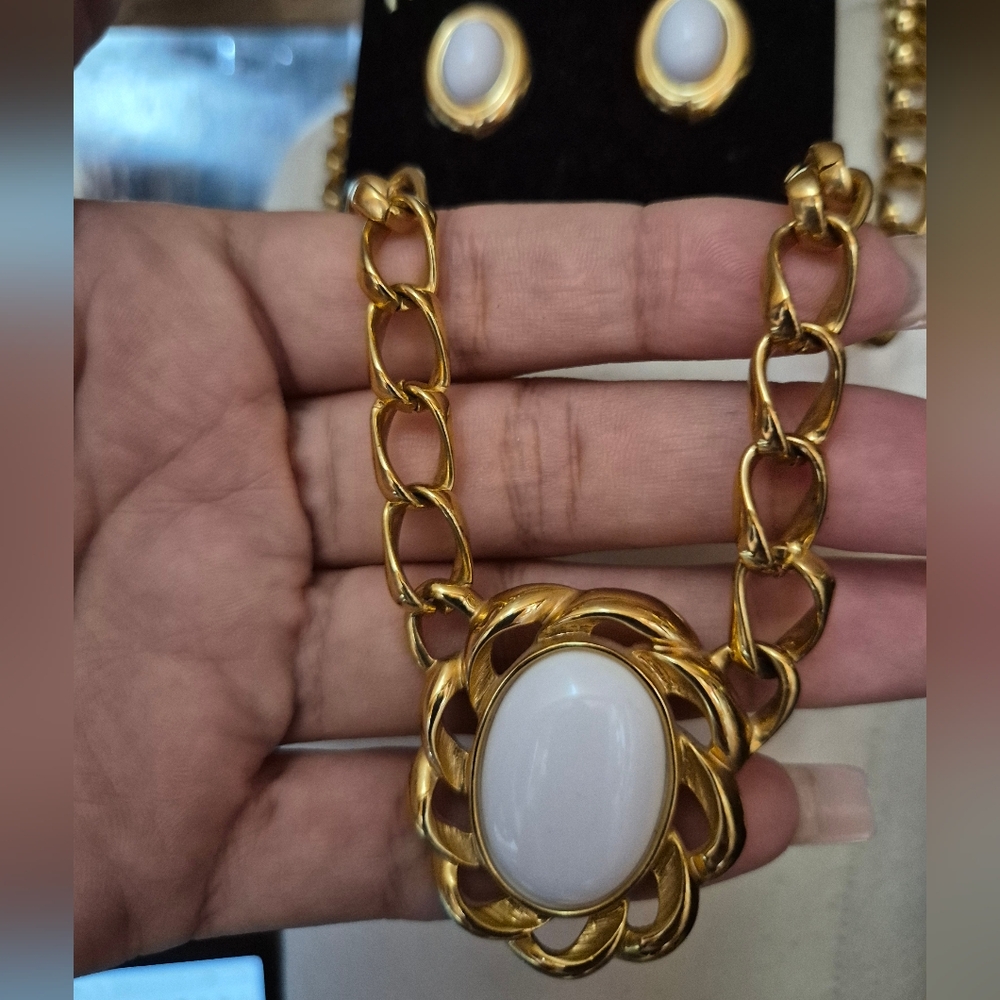 Monet White Carbochon Gold Tone Necklace Earrings Set